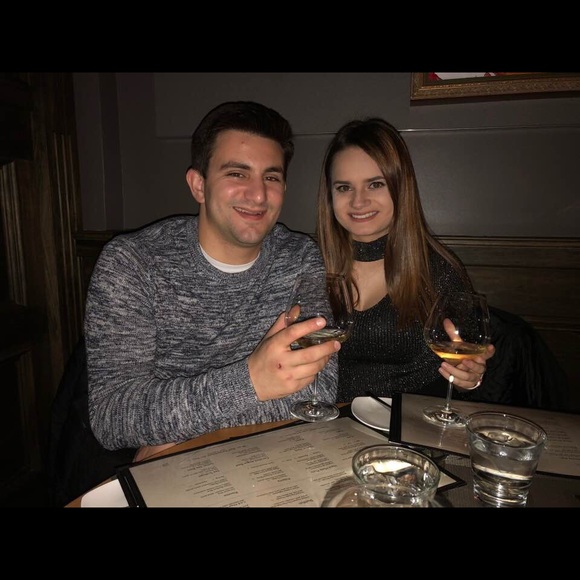 Meet your Posher, Ashley - Picture 3 of 3